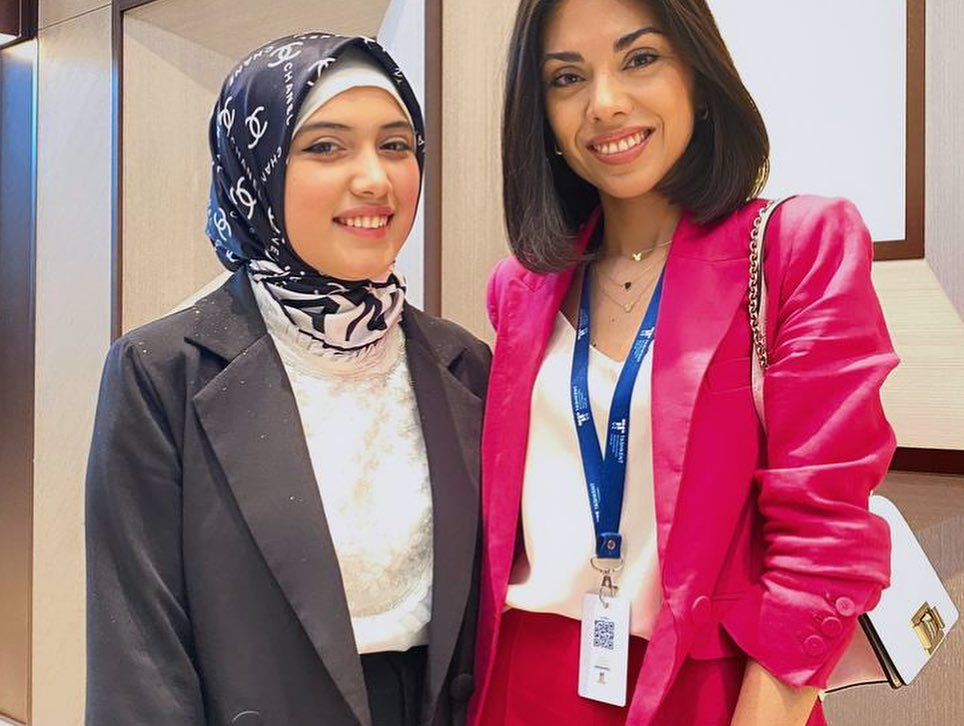 Ajoyib BBWs bilan porno tomosha qiling